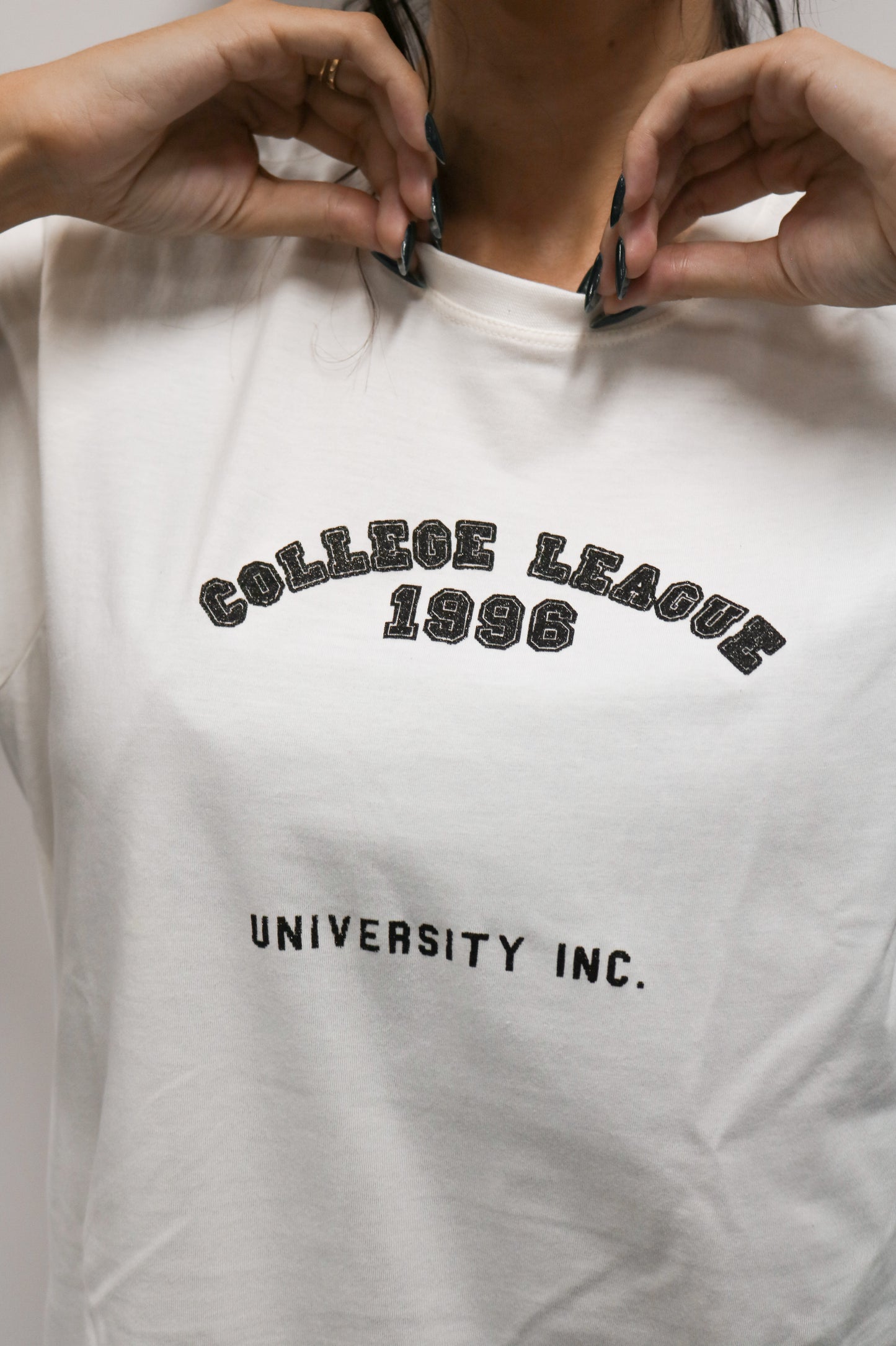 T-shirt 100% Algodão Estampa College Glitter Branco