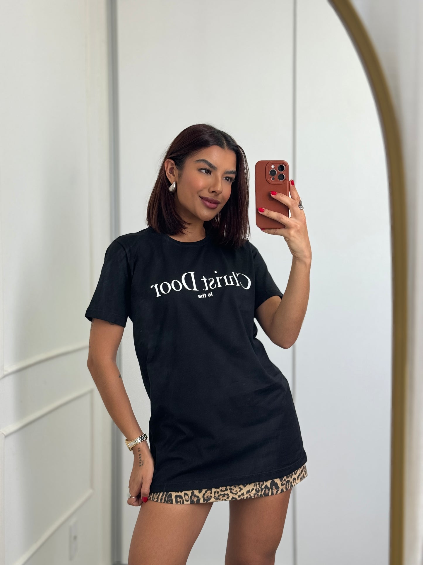 T-shirt Feminina 100% Algodão Christ Door Preta
