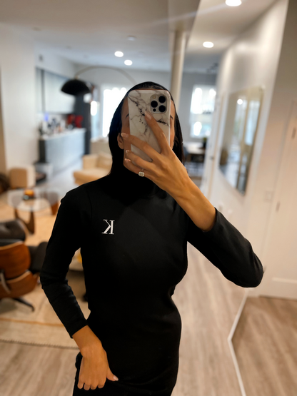 Blusa Feminina Ribana Gola Alta Manga Longa Fe Tendência Preta Logo K