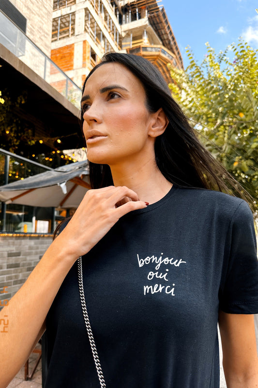 T-shirt Feminina 100% Algodão Bonjour Oui Merci Preto