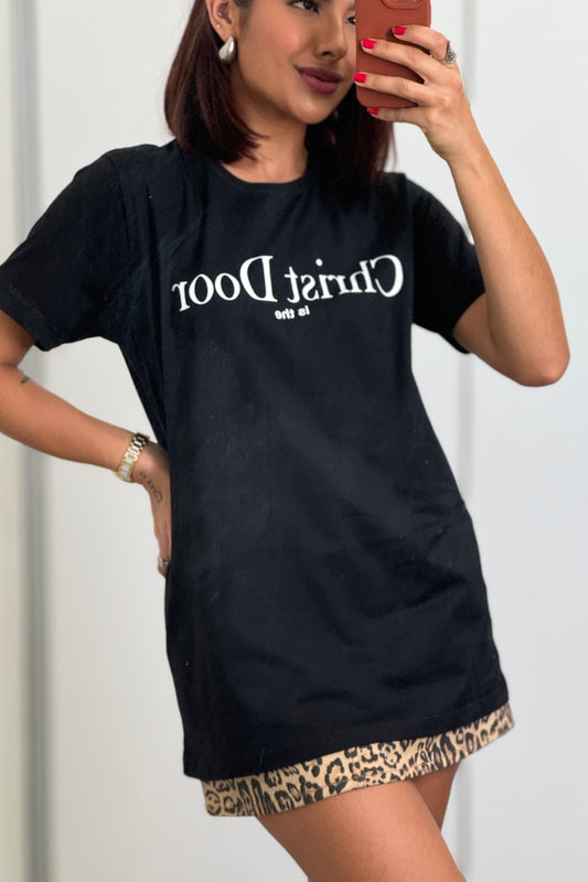 T-shirt Feminina 100% Algodão Christ Door Preta