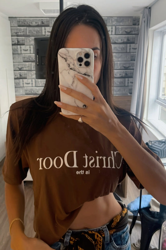 T-shirt Feminina 100% Algodão Christ Door Marrom