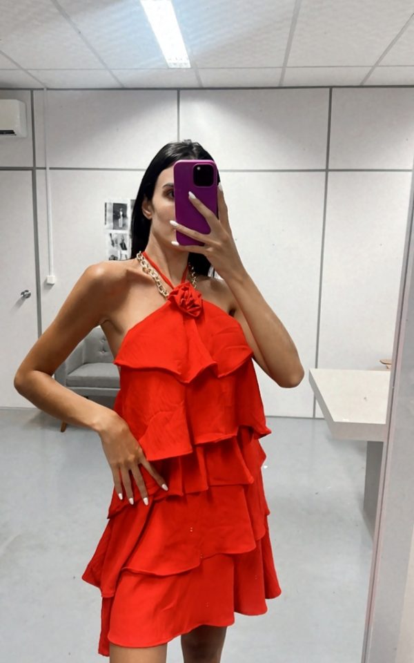 Vestido Serena Feminino com camadas tendência feito para mulheres estilosas e que amam looks bloggers e gringos.