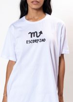 T-shirt Feminina 100% Algodão Signo Escorpião Branca