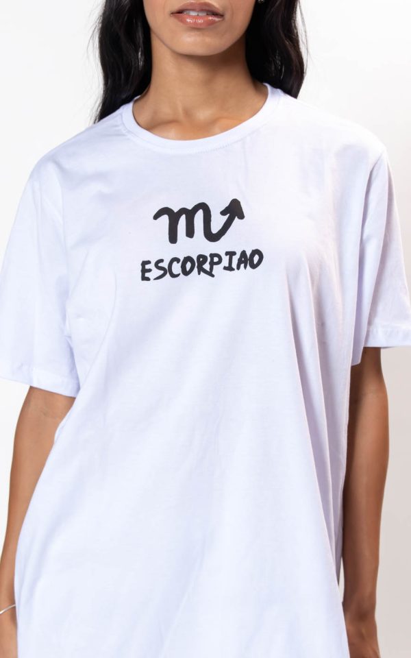 T-shirt Feminina 100% Algodão Signo Escorpião Branca