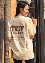 T-shirt Feminina Oversized 100% Algodão Trip Lovers Bege