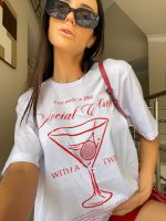 tshirt feminina tendencia com estampa vermelha atacado e varejo