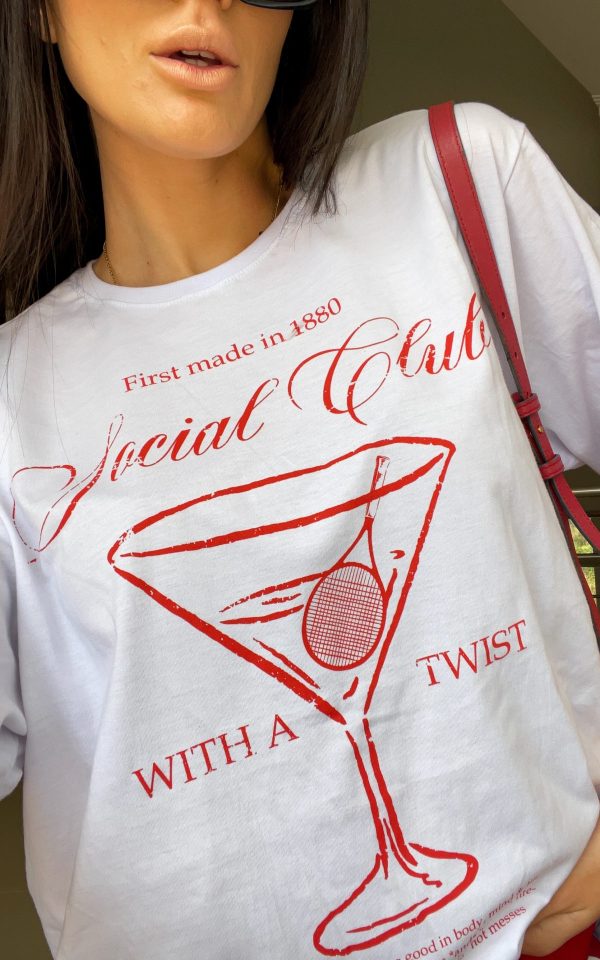 tshirt feminina tendencia com estampa vermelha atacado e varejo